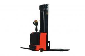 SMITH elektrisk stabler med ståplass 1500kg 260cm